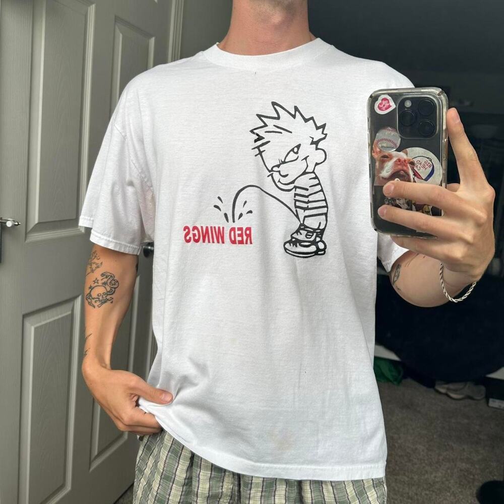 Vintage 90s Y2K Calvin Hobbes Detroit Red Wing NHL Shirt Tee